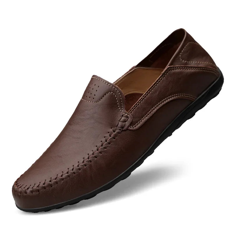 Echtes Leder Herren Freizeit Schuhe Luxusmarke Designer Herren Slipper Mokassins Atmungsaktive Schlupfschuhe Männliche Bootsschuhe Plus Größe 37-47