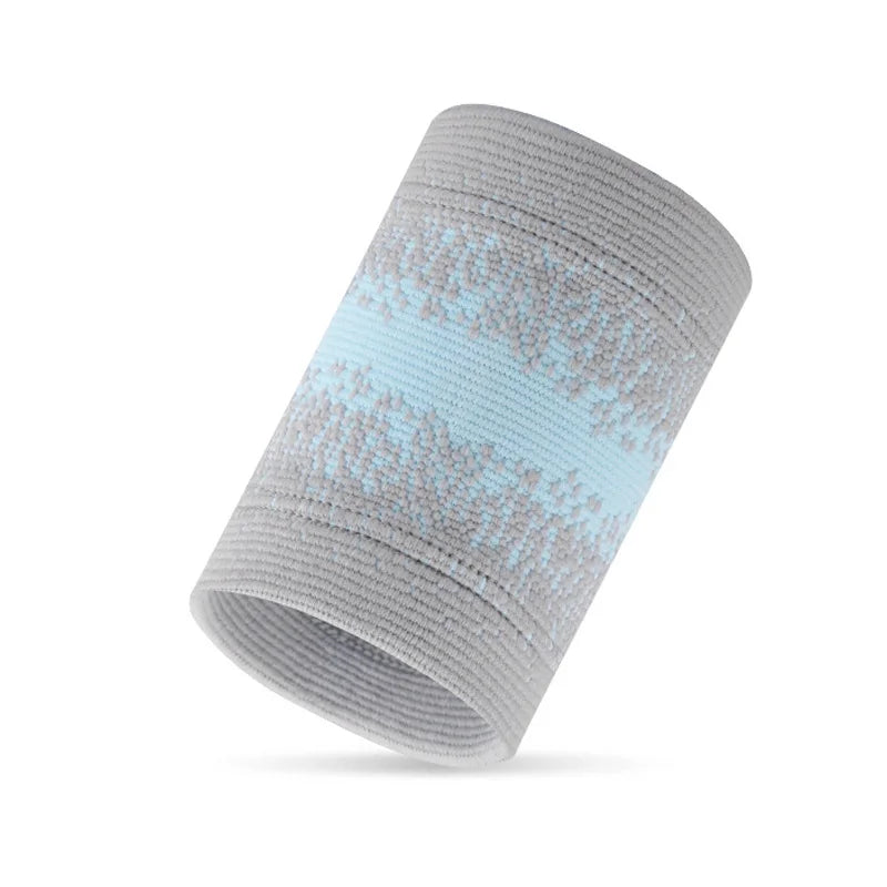 1Pc Sports Wristband Running Basketball Tennis Wrist Brace Gym Fitness Wrist Guards Breathable Sweat Absorbing Wrist Support - Sun Studio