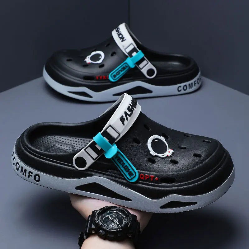Summer new trend hole shoes outside wear cartoon fashion home home couples non-slip hole sandals beach Baotou slippers men's - Sun Studio