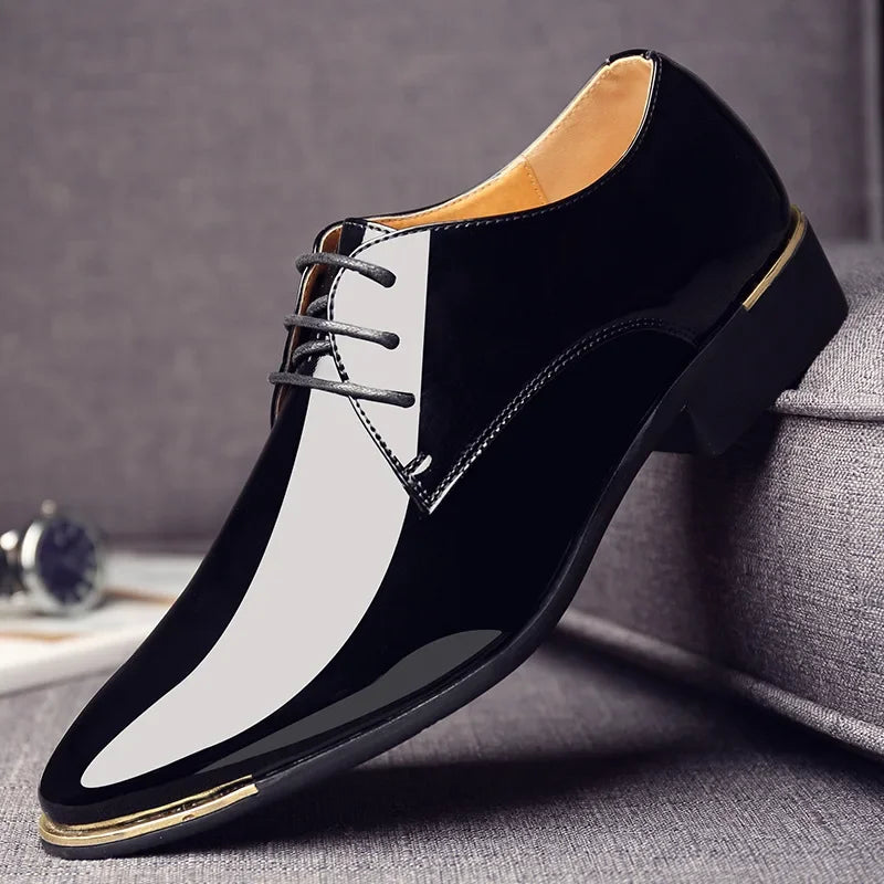 2024 Neue Herren Lacklederschuhe Britischer Stil Herren Anzugschuhe Schnürschuhe Spitz Zehen Hochzeit Geschäft Party Sozial Schuh Männlich