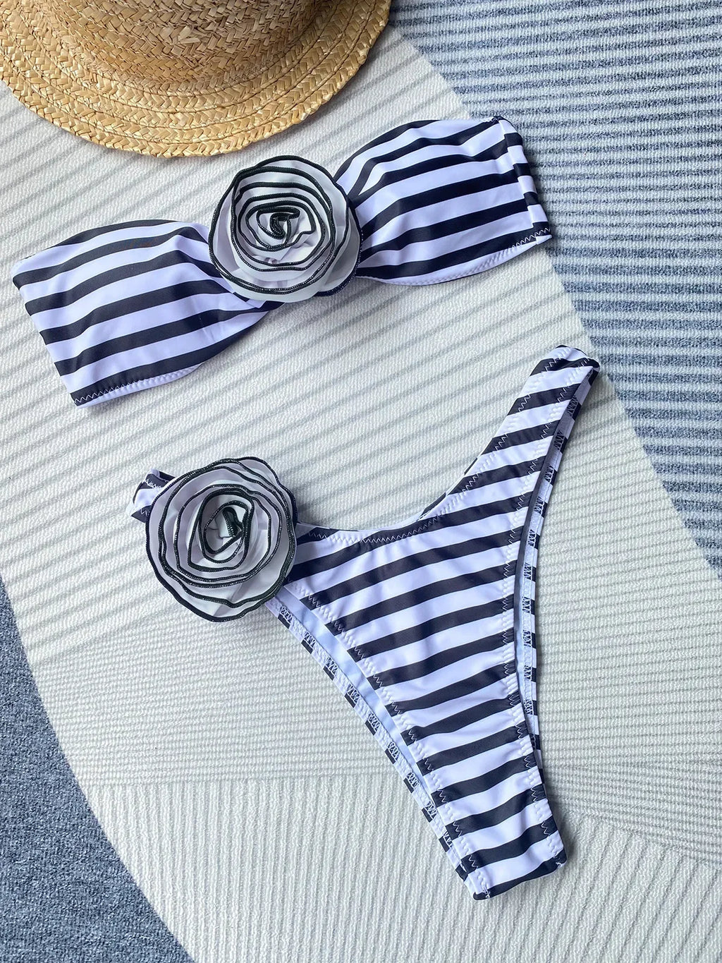 2026 Neu Sexy Weiß 3D Blume Einfarbig Zweiteilig Push Up Bikini Set Luxus Badebekleidung Damen Badeanzug Strandmode Sommer Badeanzug