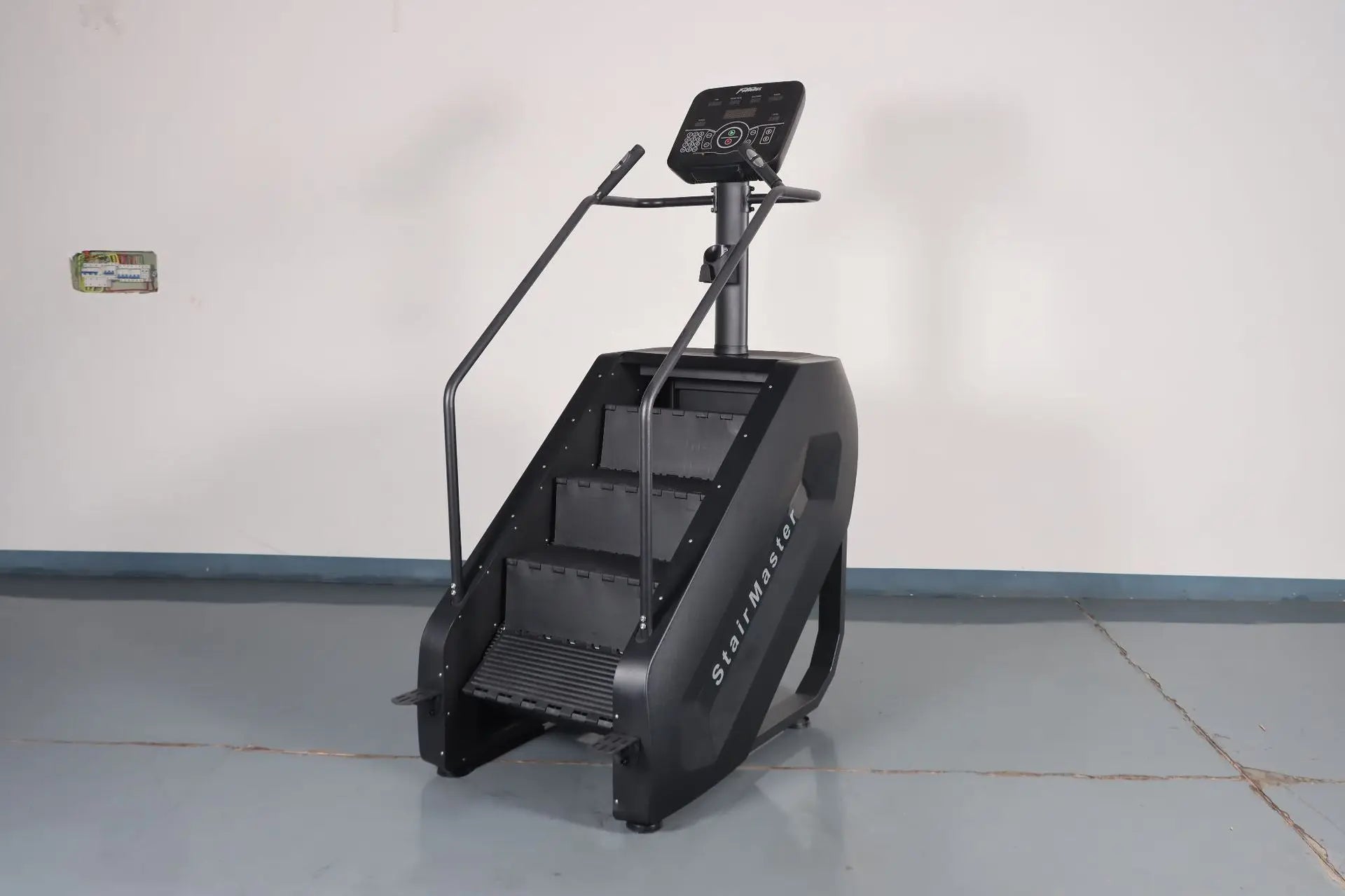 Fitnessgeräte Stairmaster Maschine Elektrischer Treppensteiger Vertikale Cardio-Übung Stepper Gewerblicher Stepmill Trainer