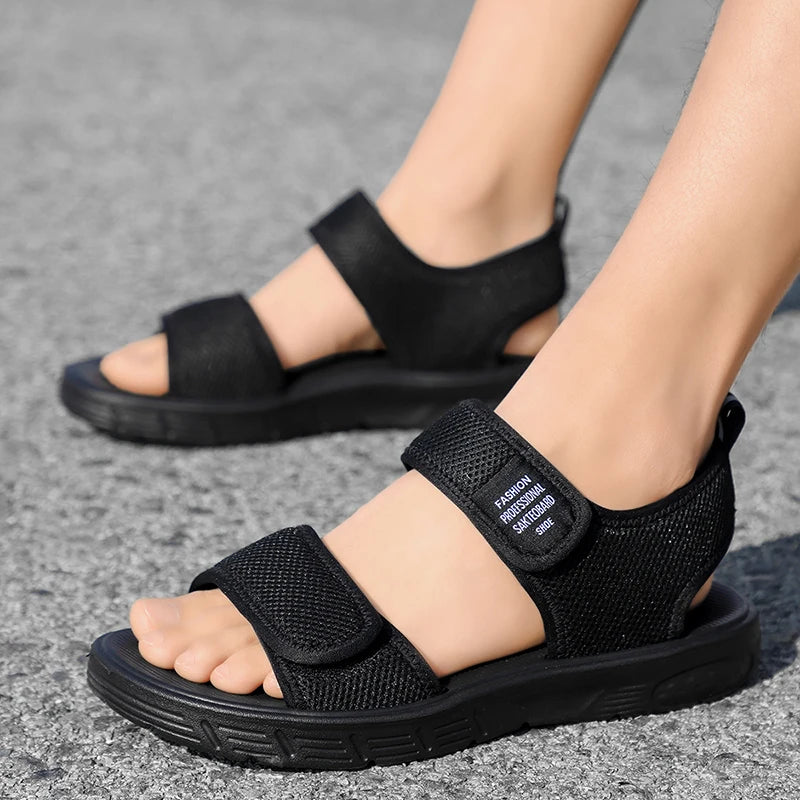 A Pair of New Summer Fashionable Wear-Resistant Casual Shoes, Wear-Resistant Sports Beach Shoes - Sun Studio