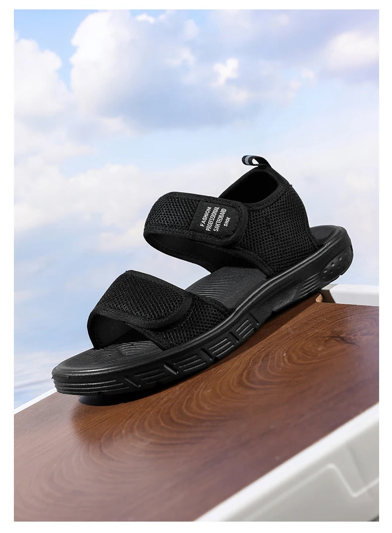 A Pair of New Summer Fashionable Wear-Resistant Casual Shoes, Wear-Resistant Sports Beach Shoes - Sun Studio