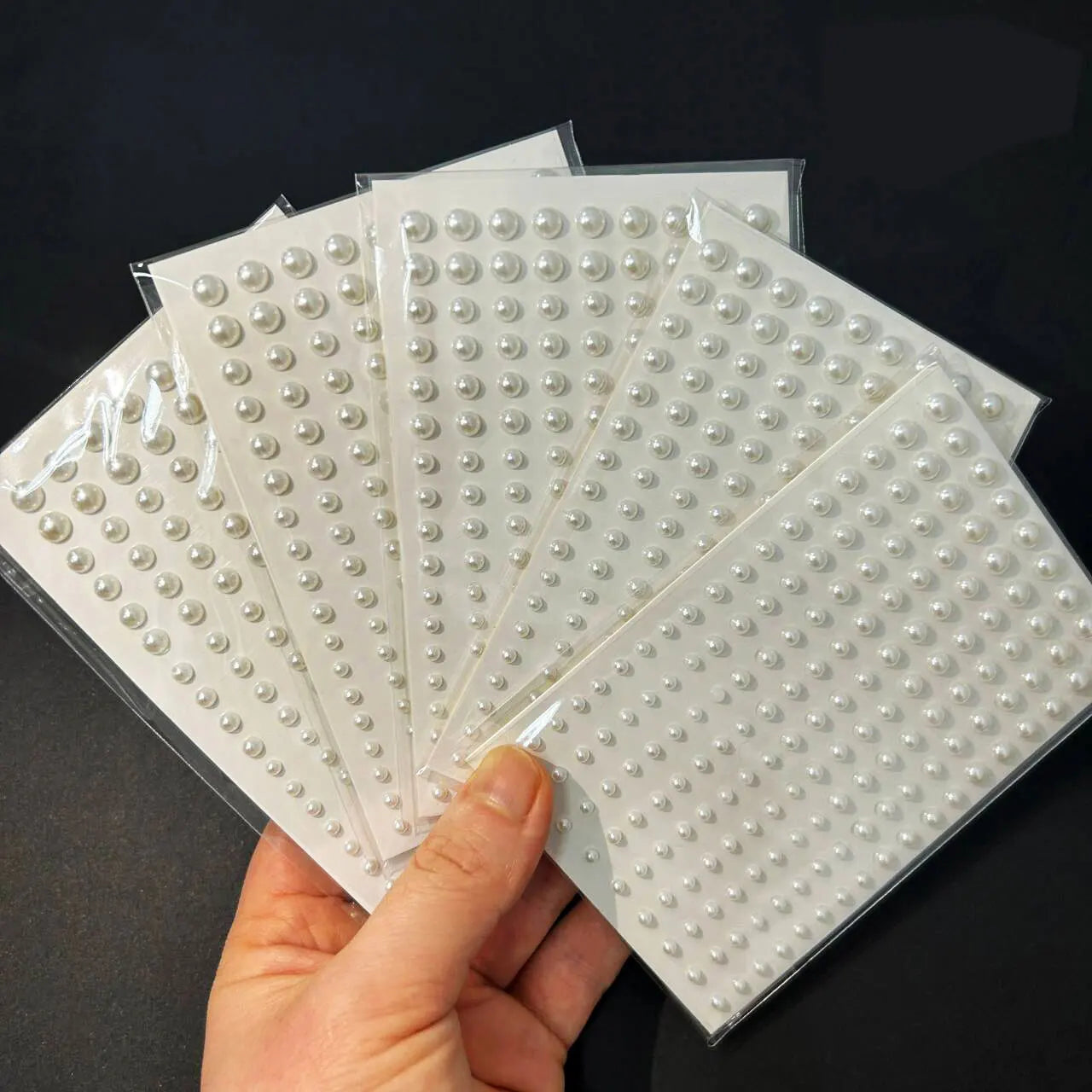 1sheet 900pcs Rainbow Face Glittle Gem Stickers Stick-On Facial Tattoo Eye Rhinestone Jewels 3/4/5mm Mix Wedding Party Make Up - Sun Studio