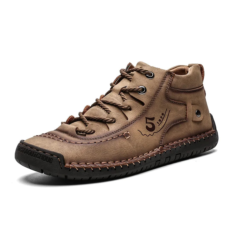 Handgefertigte lässige Lederschuhe für Männer Stiefeletten Herren Slipper bequeme Gehschuhe Herren Flats Sonderverkauf Mokassins Schuhe Übergröße
