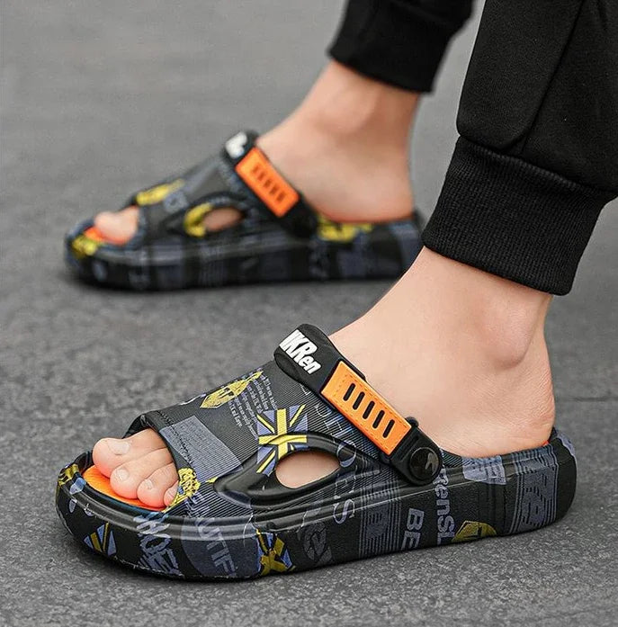 Soft Men's Shoe Eva Outdoor Sabot Male Slipper Fun Designer Luxury Low Price 2025 Fashion Comfortable High Quality Pvc Slides - Sun Studio
