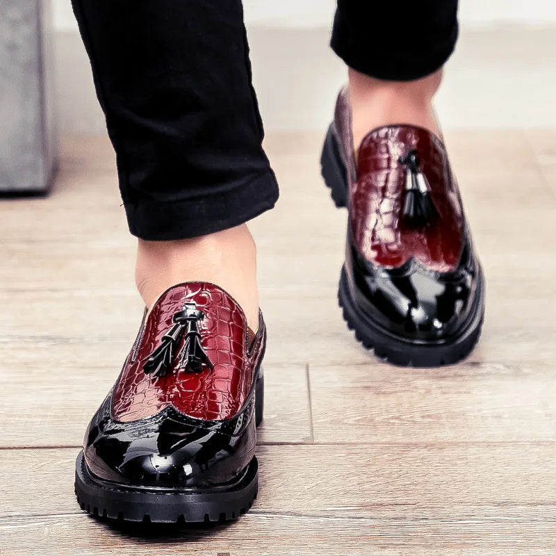 New Fashion Men's Dress Shoes Breathable Comfortable Leather Loafers Vintage Business Social Oxfords Zapatos De Vestir Hombre - Sun Studio