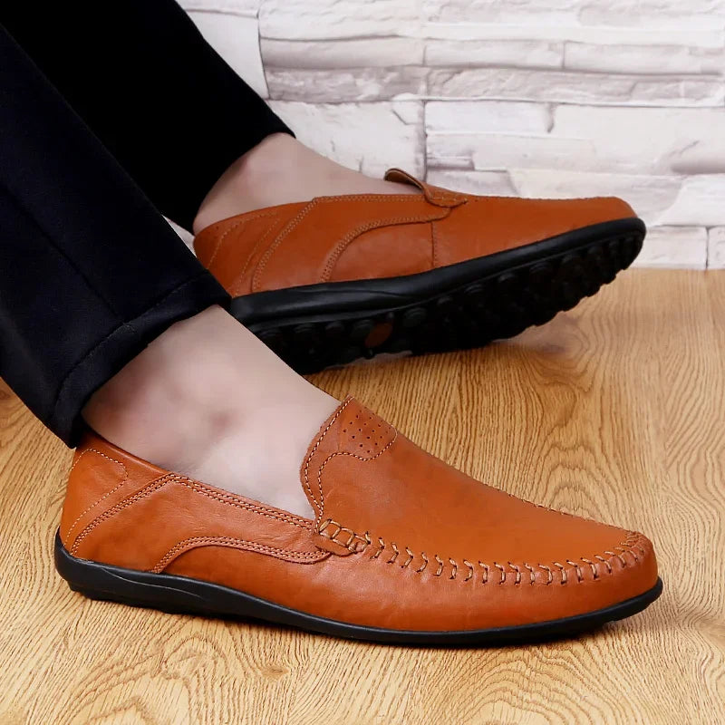 Echtes Leder Herren Freizeit Schuhe Luxusmarke Designer Herren Slipper Mokassins Atmungsaktive Schlupfschuhe Männliche Bootsschuhe Plus Größe 37-47