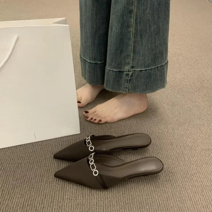 Sandalias De Mujer Verano 2025 Luxury Women's Sandals in Summer Design Pointed Low Heel Sexy Women's  Outdoor Muller Shoes. - Sun Studio