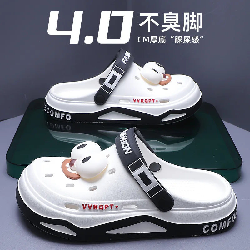 Sommer neue Trend Lochschuhe Außenschuhe Cartoon Mode Hausschuhe Paare Rutschsichere Lochsandalen Strand Baotou Hausschuhe Männer