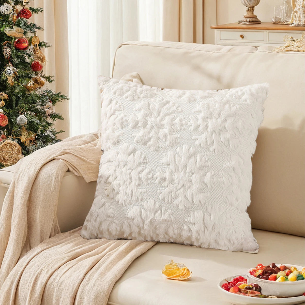 1pc Christmas Pillow Covers, 3D plush Christmas tree pattern Throw Pillowcase, 18x18 inches, for winter home decor on sofas - Sun Studio