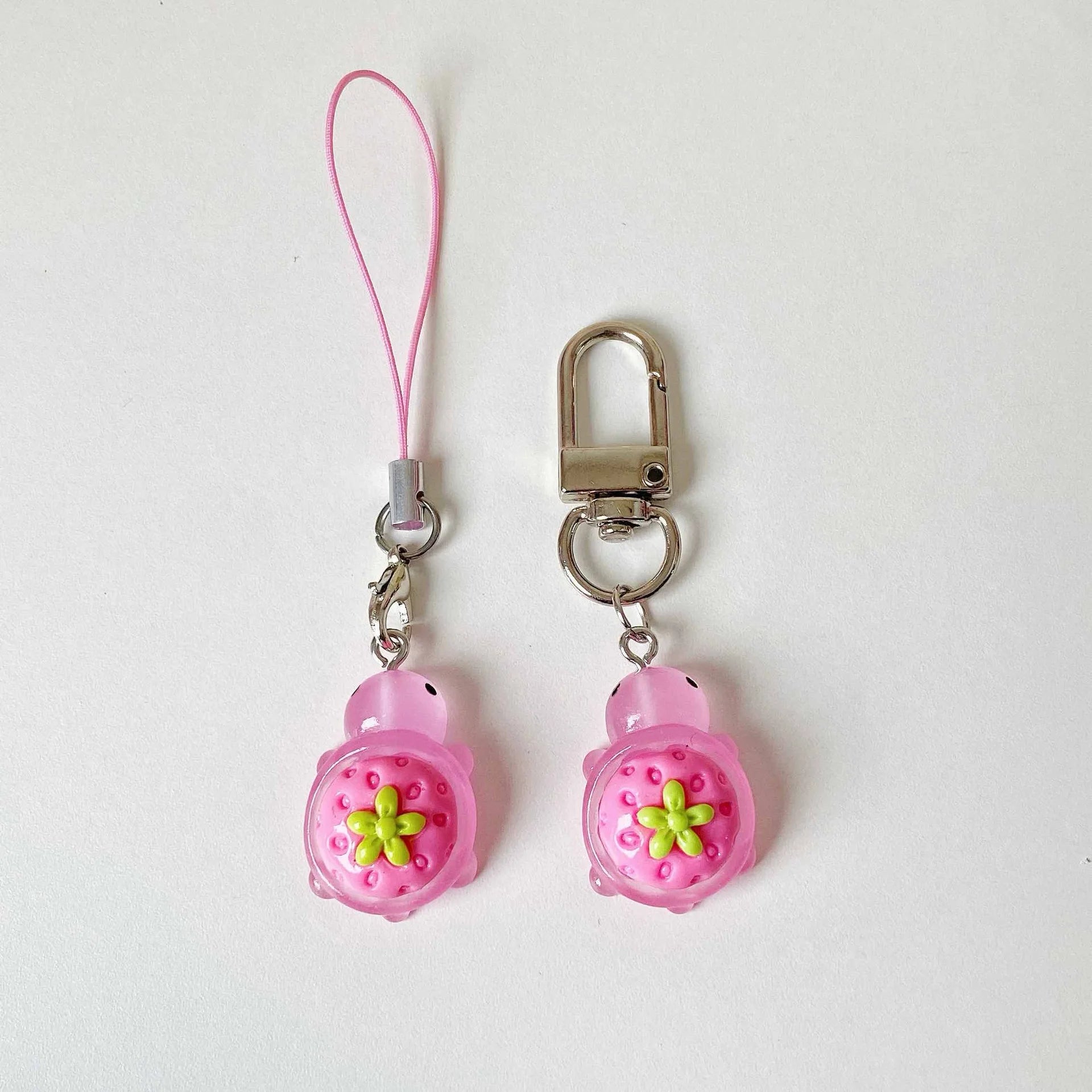 2025 New Design 1 Piece Cute Strawberry Turtle Mobile Phone Charms Cute Keycord Keychains Lanyard Decoration Strap Accessories - Sun Studio