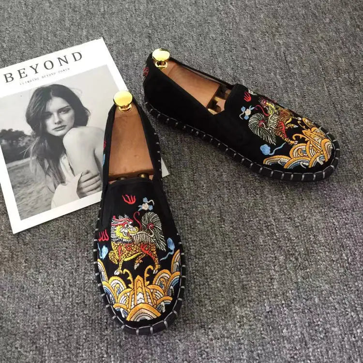 Old Beijing Cloth Shoes Embroidery Flower Social Guy Male Moccasin-Gommino Student Casual Shoes Fashion National Chinese Style - Sun Studio