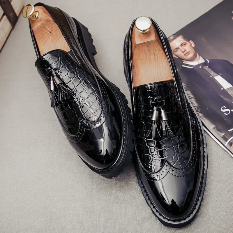 New Fashion Men's Dress Shoes Breathable Comfortable Leather Loafers Vintage Business Social Oxfords Zapatos De Vestir Hombre - Sun Studio