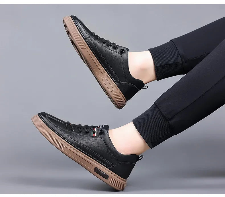 Neue Lederschuhe für Männer, rutschfeste Sportmode, bequeme Sneakers, männliche flache Slipper, lässige Marken-Herrenmode