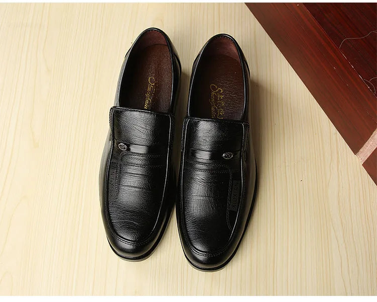 2024 New Leather Shoes for Men High Quality Business Men Dress Shoes comfortable Flats Oxford Breathable Men Party Wedding Shoes - Sun Studio