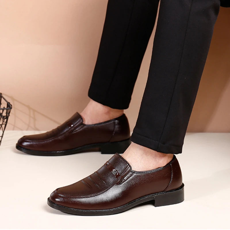 2024 New Leather Shoes for Men High Quality Business Men Dress Shoes comfortable Flats Oxford Breathable Men Party Wedding Shoes - Sun Studio