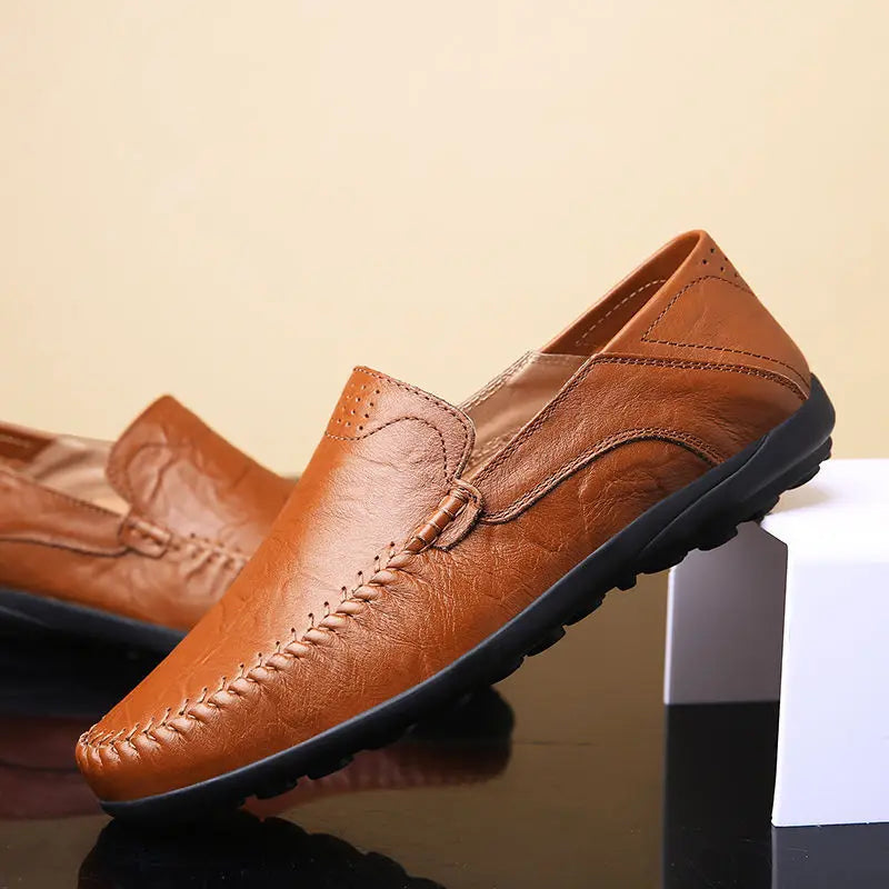 New autumn men leather shoes Fashion Leather High Quality footwear British style male casual flat Comfortable light sneakers - Sun Studio