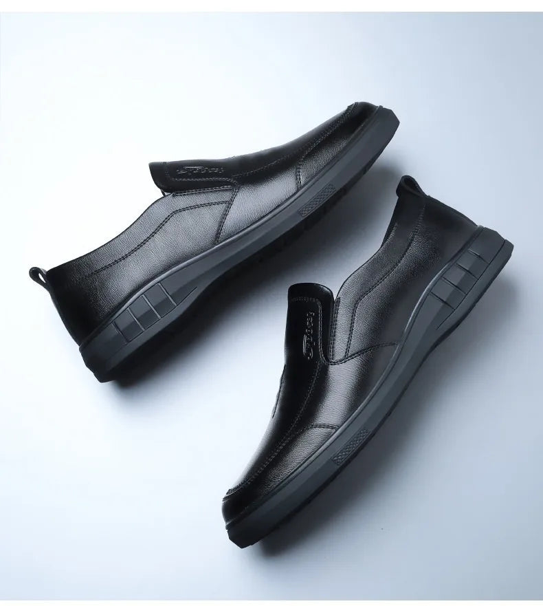Pure Black Casual Men's Shoes Slip-On Driving Soft Bottom Anti-Slip Leather Shoes Breathable round Toe Flat Heel PVC Outsole - Sun Studio