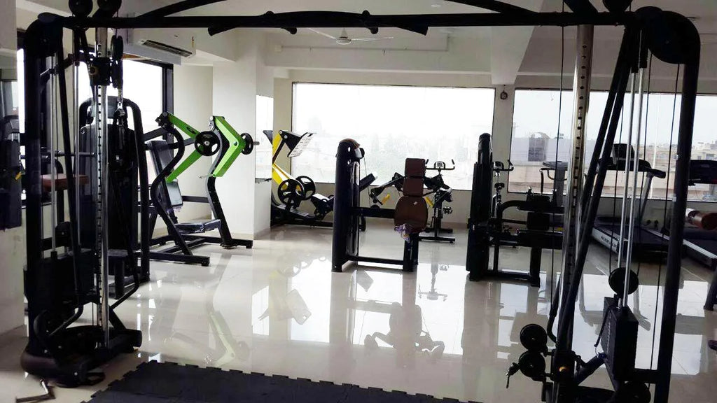 Gym Equipment Strength Training Machine Smith Machine Multifunctional Training Equipment 4 Multi Function Station - Sun Studio