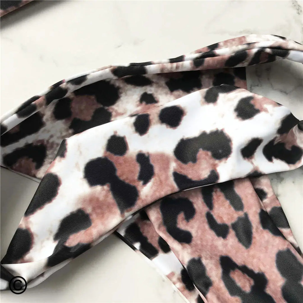 S - XL Neuer Sexy Leopardenbikini Damen Schwimmbekleidung Damen Badeanzug Zweiteiliges Bikini-Set Mit Bügel Bader Badeanzug Schwimmbekleidung V872