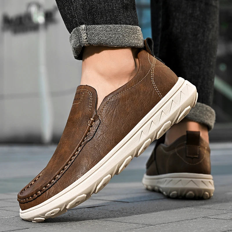 New Men's Casual Shoes Fashion Comfortable Men's Shoes High Quality Leather Men Driving Shoes Handmade Flat Shoes Men Sneakers - Sun Studio